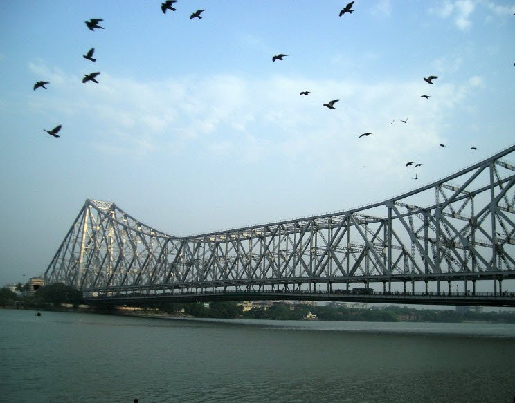 Rabindra Setu, Howrah, West Bengal - Vushii.com Rabindra Setu, Howrah, West Bengal - Vushii.com